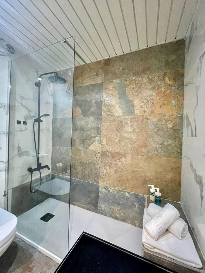 Casa Volatil Apartment ชาร์เนกา ภายนอก รูปภาพ